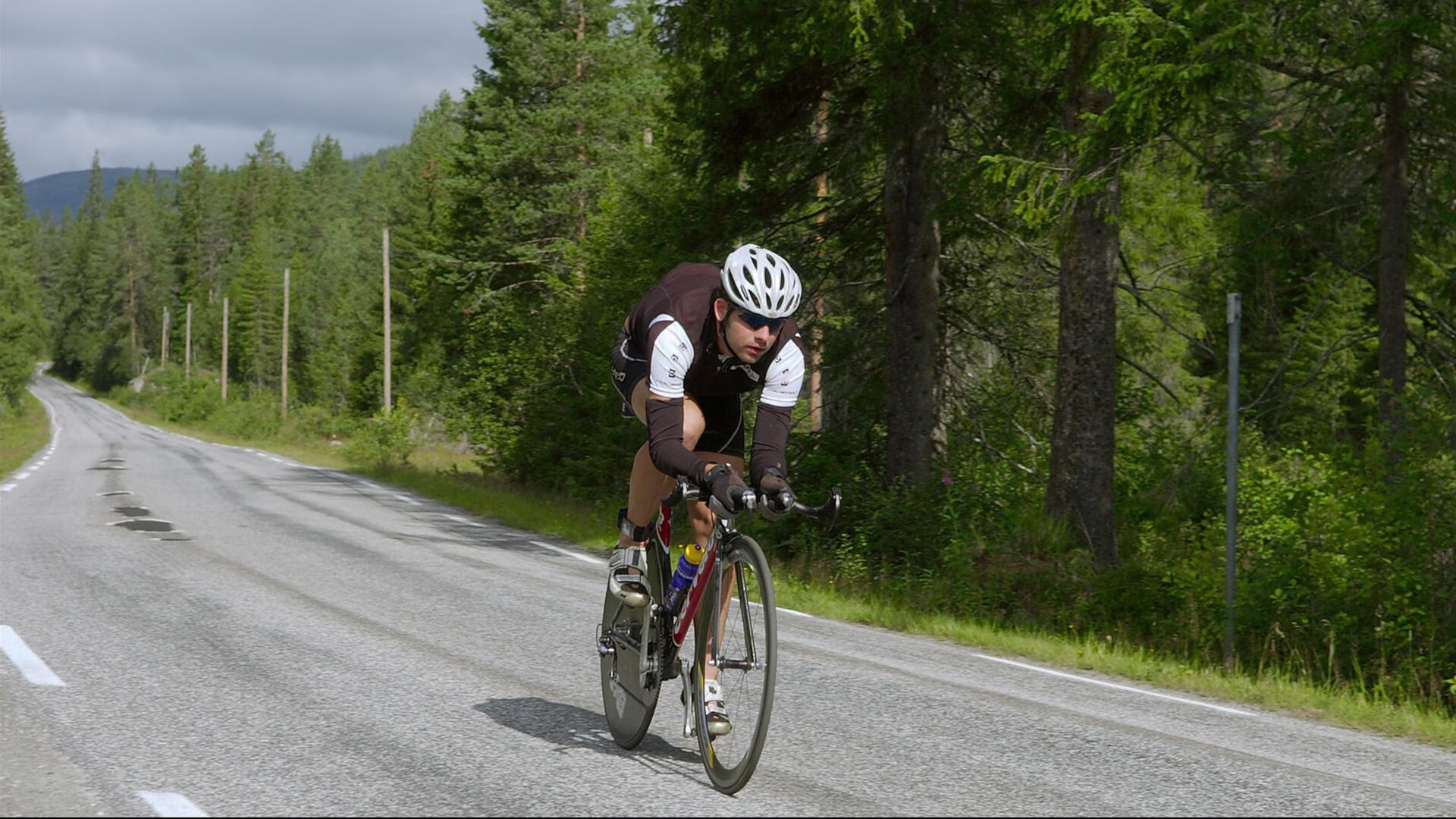 年轻选手崭露头角,未来潜力巨大,最年轻职业选手