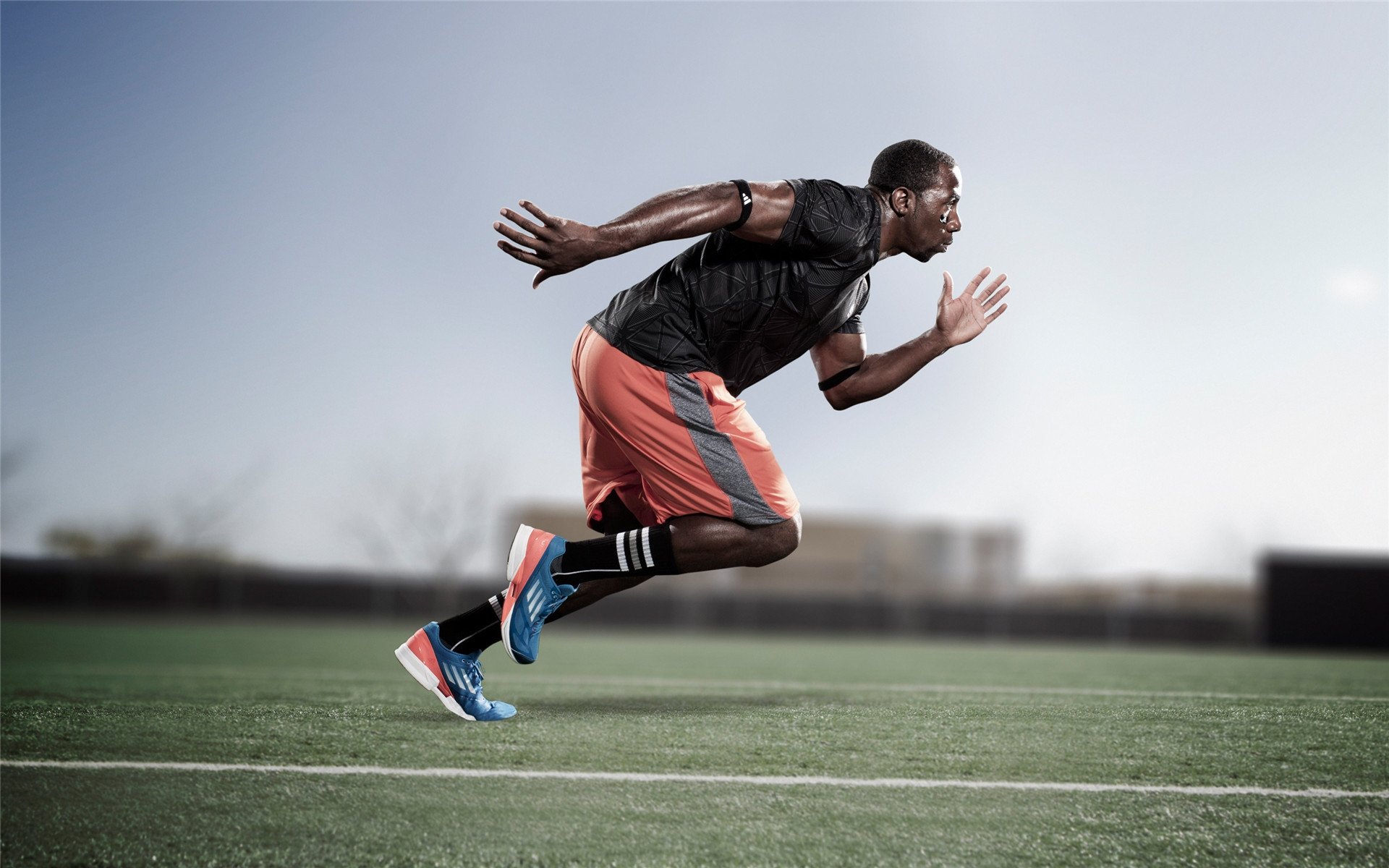 训练场设定实战演练区域模拟高压对抗提升临场判断能力